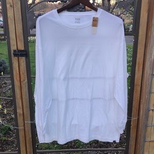 PINK Victoria’s Secret white T-shirt with graphic on the back Size OS